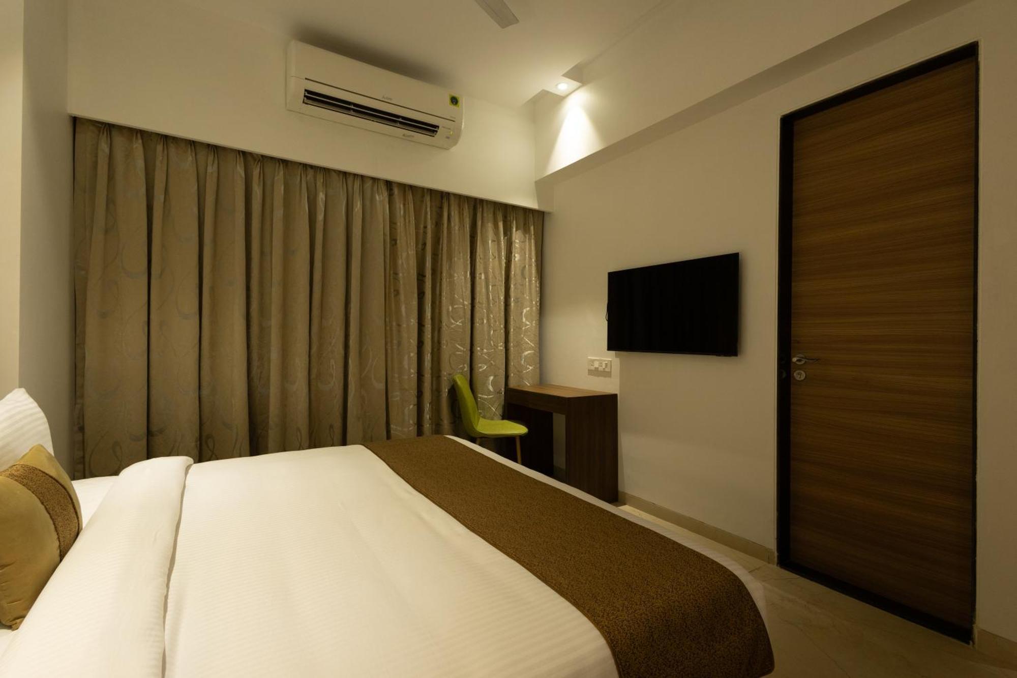 Freesia Residency By Express Inn - Navi Mumbai Exterior photo