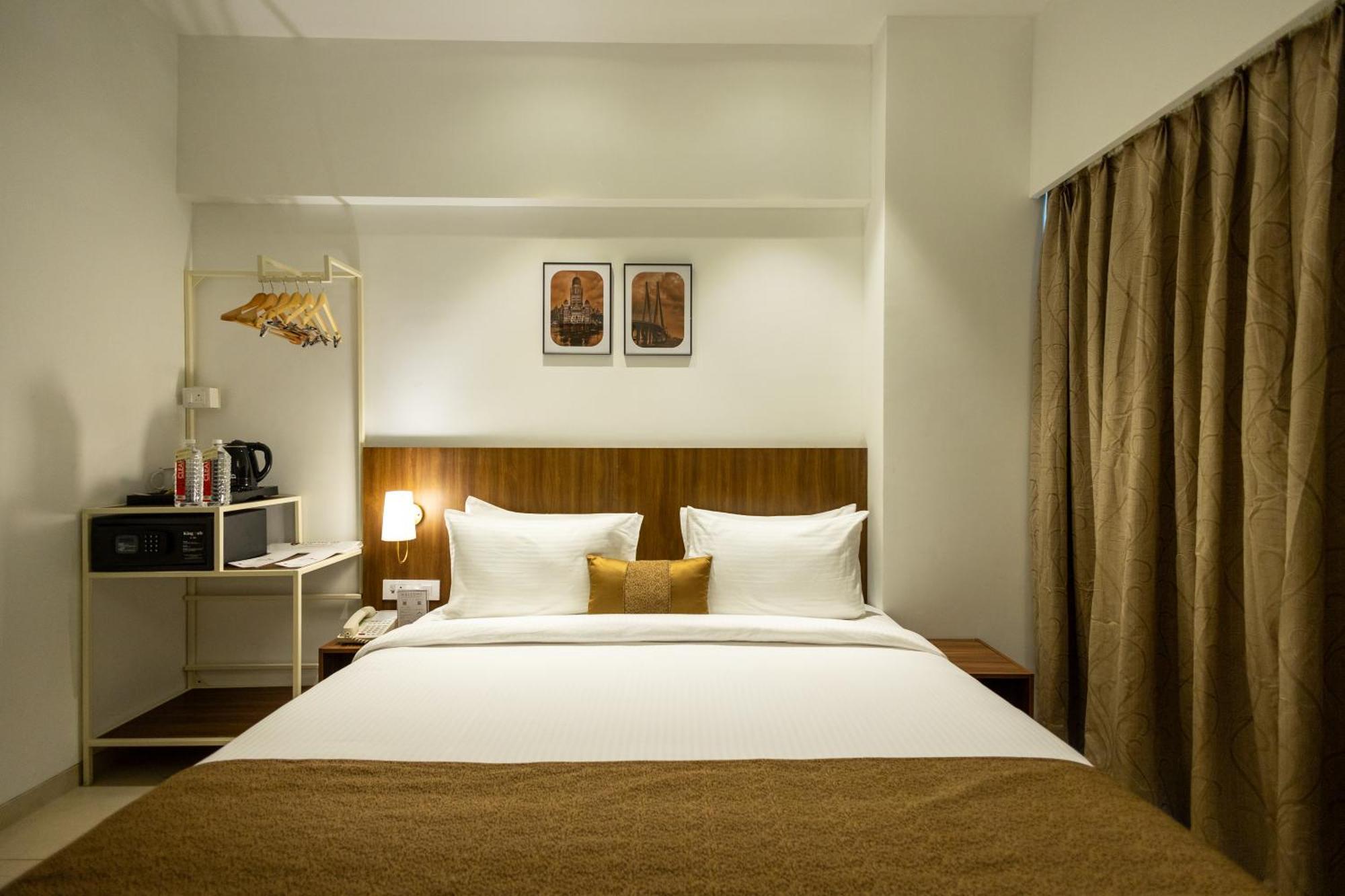 Freesia Residency By Express Inn - Navi Mumbai Exterior photo